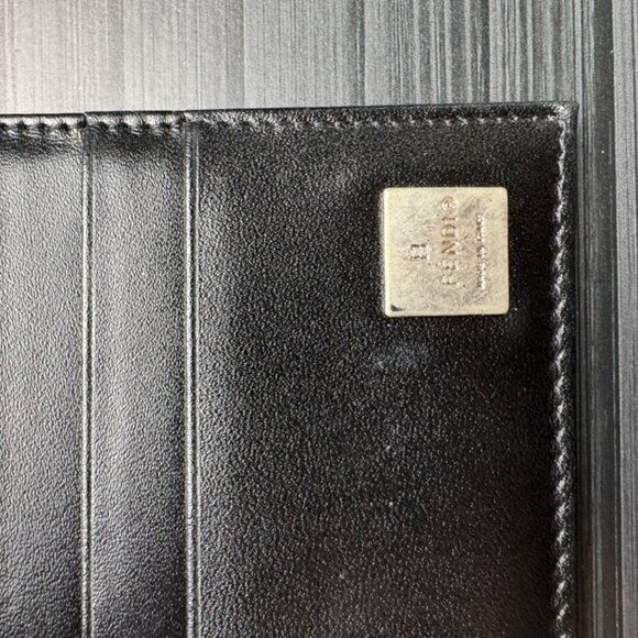 Fendi Zucca Red Bifold - Picture 4 of 10